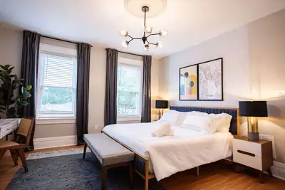 Image de Show Stopping 3br Sleeps 6