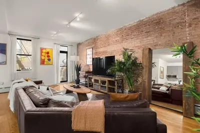 Image de Great Jones Loft | Noho 3br with Private Terrace
