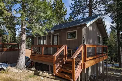 Image de Paradigm Chalet | Workspace, Bbq, Studio & Yard