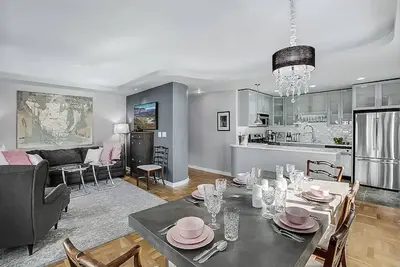 Image de 2br, 2ba Cozy, Central, Downtown Convention Center