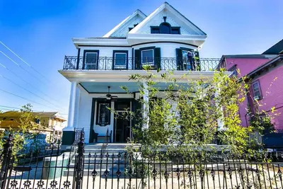 Image de Claiborne Historic Guest House-economy rear unit