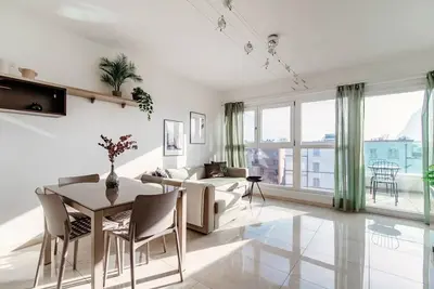 Appartement avec balcon à 5 minutes du centre de Lugano (Parco 13)