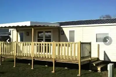 Image de Mobil-Home Premium 4 Pièces 6 Personnes Climatisé + Tv