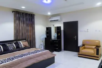 Image de Captivating 5-Bed house pent house in Lekki Lagos