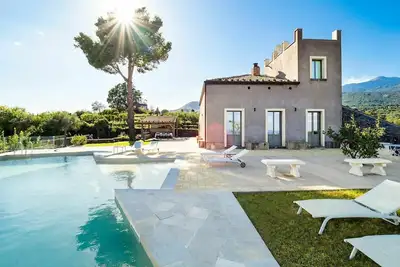 Image de Villa Torre Etnea - Zafferana Etnea, Sicily