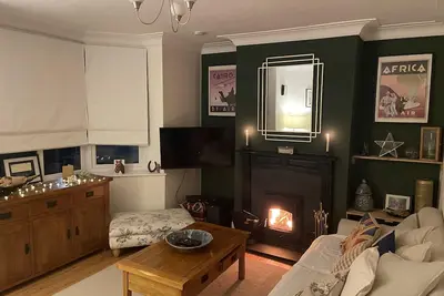 Image de Entire house short walk to Cheltenham Racecourse and Town Centre.