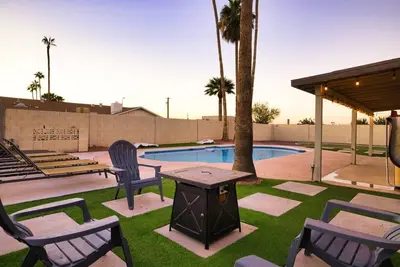 Image de Scottsdale Palms | Pool+Spa+Putting+Fire Pit+More!