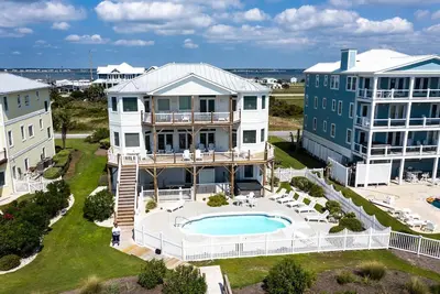 Image de Casa Bianco, Oceanfront House in Emerald Isle, Nc!