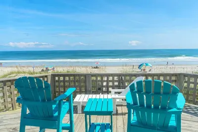 Image de Chance Encounter, Oceanfront House in Emerald Isle, Nc!