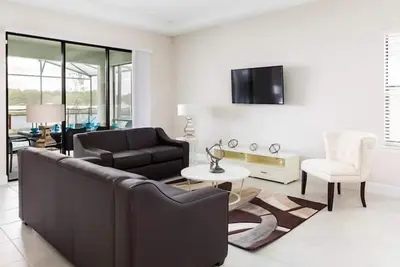 Image de Spacious 4 Bed Pool Home Balmoral Resort-4Sltsfp1