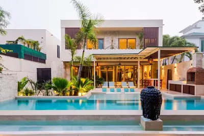 Image de Luxury Villa For Up To 16 Guests - 5 Minutes From The Beach By Car