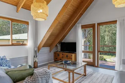 Image de The Beach Haven, a beautiful home located in the idyllic village of Bawley Point.