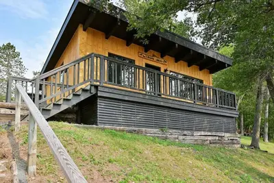 Image de Loon's Nest at The Spot on Buskey Bay of the Pike Lake Chain in Iron River, Wi