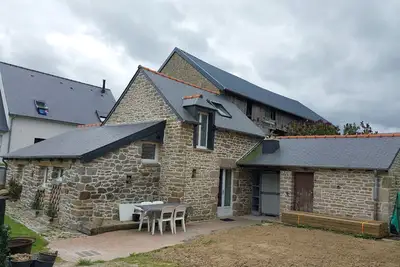 Image de Dépendance de charme au calme proche du centre de Dinan