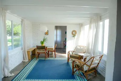 Image de Slow Stay - Centrally located Vero Beach home near town!