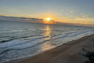 Image de Ormond Beach Dream Condo 2 Bed Two Bath Rooms Stunning 9th Ocean Front Paradise!