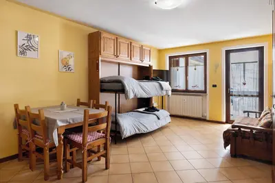 Image de Studio 'Plain Soleil Ski Home' avec balcon