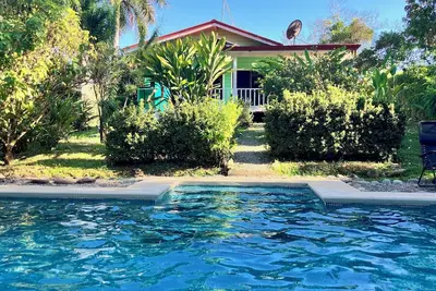 Image de Uvita House, Private Big Pool, 5 min drive to the beach, 3bdr, Mtn Jungle View.