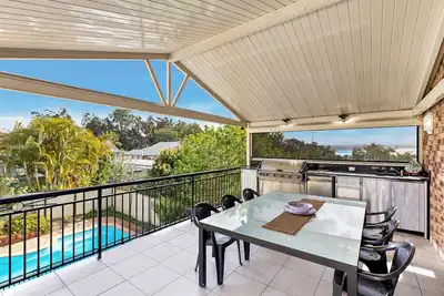 Image de Sunset on View with Private Pool