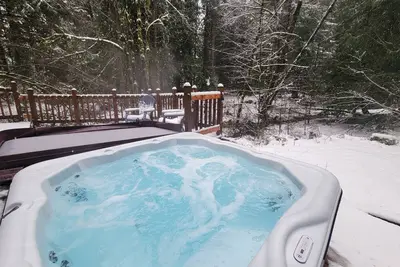 Image de Entire Cabin - Mt. Hood, close to skiing! Hot Tub\/Bbq\/WiFi\/Firepit