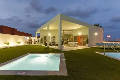 Image de Love And Light Mini Golf Pool Luxury Villa 7 Star