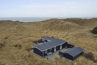 Image de \"Ingvild\" - 150m from the sea by Interhome