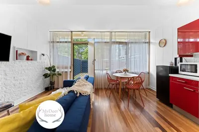 Image de Renovated 1br Unit Cbd/Parking/Wi-Fi/South Tce