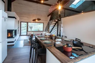 Image de Ecolodge très haut de gamme 100% éco-conçu à proximité immédiate de Toulouse!