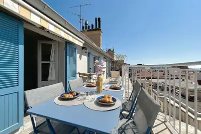 Image de Cannes : Appartement 1mn du Palais : 3 chambres avec terrasse