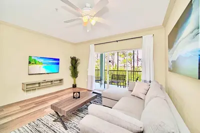 Image de Upstay 3br Suite w Pool, Sauna & Games—Near Disney
