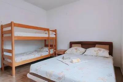 Matuško Residence / Quadruple room 9