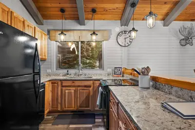 Image de Cozy cabin with Castle Rock Lake access! 30 minutes from Wisconsin Dells!