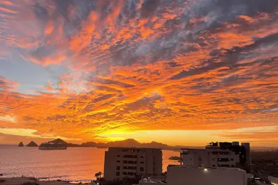 Image de Oceanfront / Oceanview Condo: Views of the Arch & Nightly Sunsets
