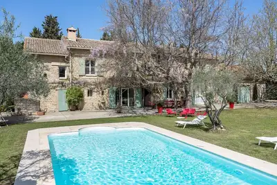 Image de Superbe Mas du Xviii propriété de 4000m² avec piscine