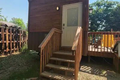 Image de Rocky Mountain Bunkhouse - Warm Tiny House near Estes Park, Boulder, Longmont