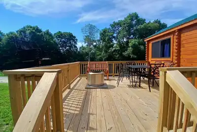 Image de 111) Magpie Log Cabin. Close to Hocking Hills State Park and more!