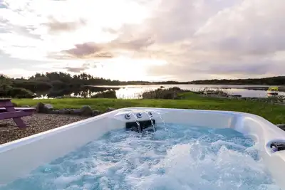 Image de The Wheelhouse Pod No. 1, romantic in Burtonport, County Donegal