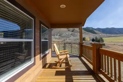 Image de Peaks Paradise ⁓ Mtn Views ⁓ Hot tub ⁓ Game room