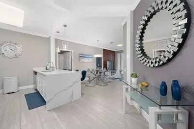 Image de Vista Cay: 3bd and electric fireplace
