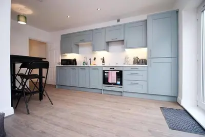 Image de Spacious 2 Bedroom Apartment with Free parking