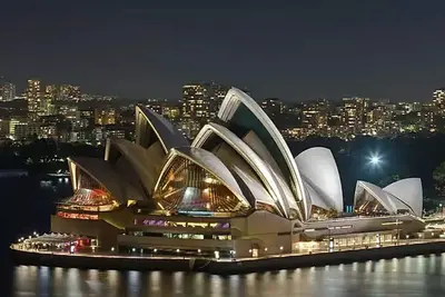 Image de Explore Sydney from this charming 1-bed apartment in an historic 1904 building