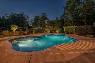 Image de Lake Escape by AvantStay | Lakefront, Private Dock