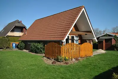 Image de Komfortables, Helles Steinhaus mit Überdachter Südterrasse