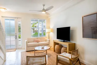 Image de Bayside Tranquility: 3 Relaxing Villa w/ Spacious Living Area & Kitchen