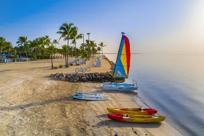 Image de Bayside Tranquility: 2 Spacious Villa w/ Private Patio | Onsite Pool
