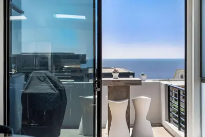 Image de Ocean View | Steps to Dt Manhattan Beach|King Beds