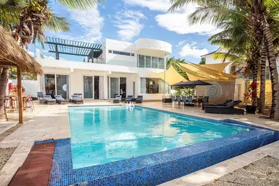 Sublime Oceanfront Villa - Mara Chiquita - Private Beach - New Listing Loaded! \n