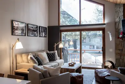Image de Woodlands 9- Beautiful Townhouse Close to Town