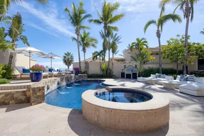 Image de Gorgeous Palmilla Home Near Swimmable Beach!