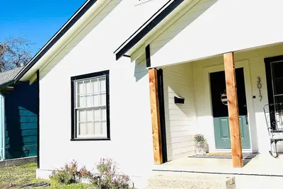 Image de The Magnolia experience and near everything in downtown Waco. Pet friendly.